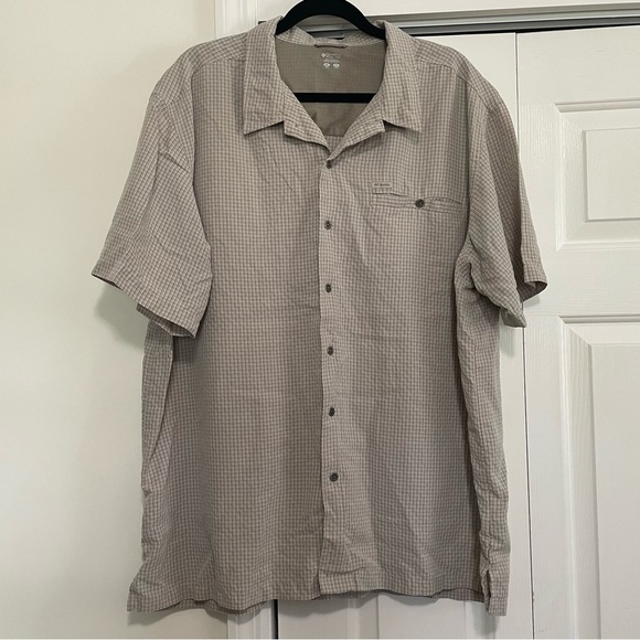 Columbia Men's Lightweight Button Up Shirt Lightweight Tan/Green Size XXL - Picture 1 of 7